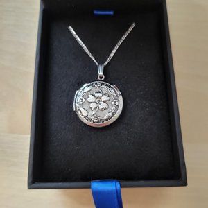 NWT Silver Locket Necklace, 20"